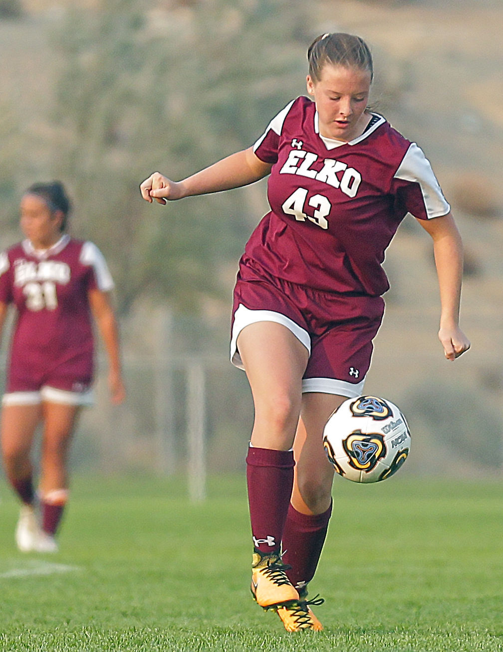 Truckee at Elko Girls Soccer 25.jpg